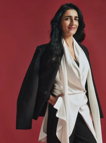 Portrait of Dr Ayesha Khanna for Her World Hello Possibilities Singtel Award