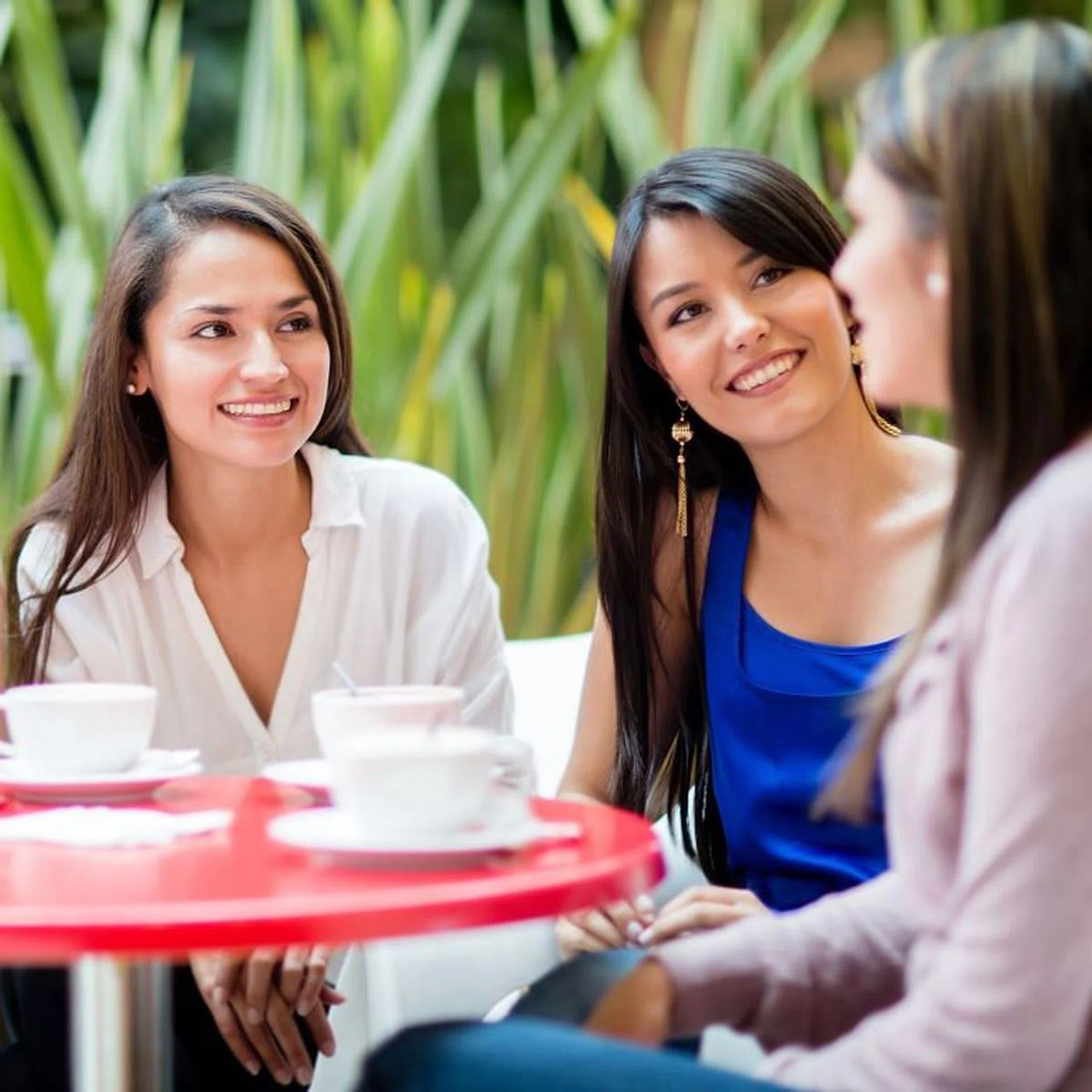 conversation_tn