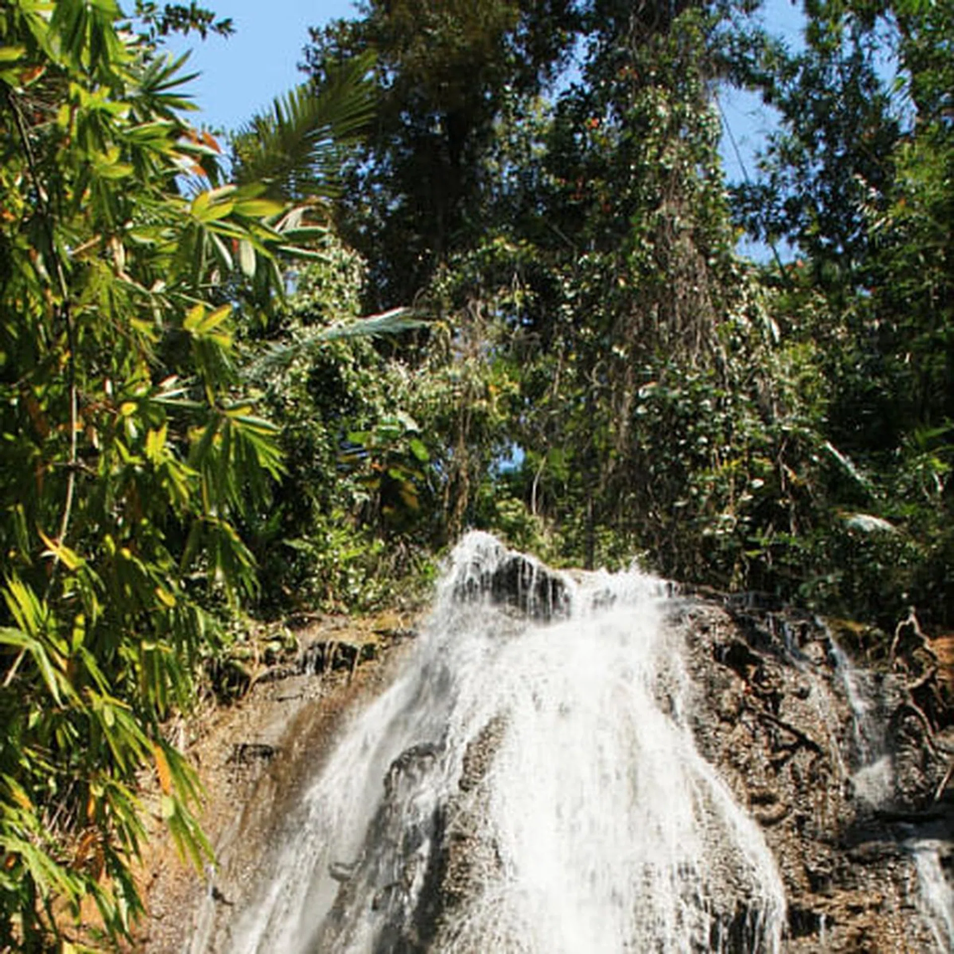 Travel tips ideas new destinations THUMBNAIL