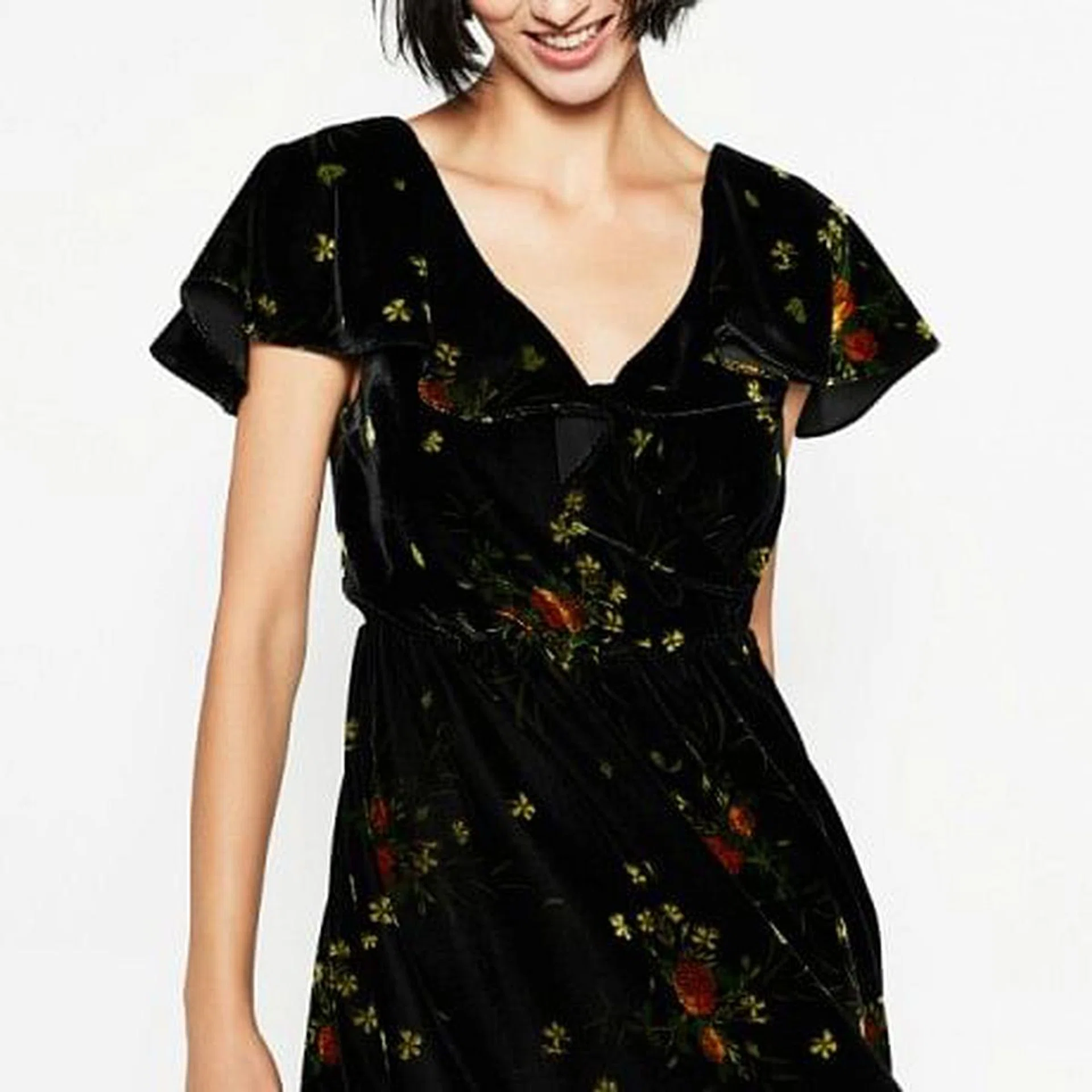 15 hot new LBDs (Little Black Dresses) you can wear for work and the weekend! - thumbnail