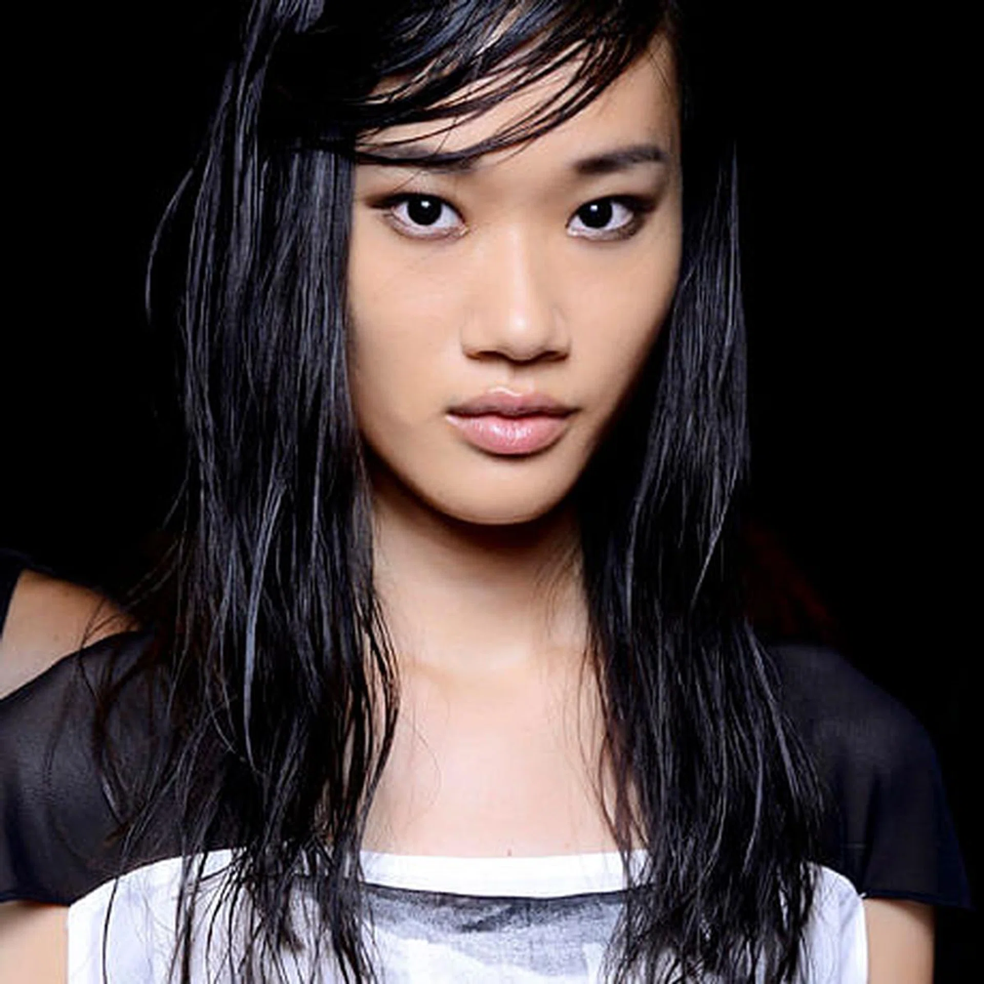 thumb - how to use conditioner properly for smooth shiny hair