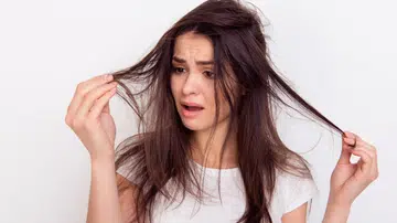 bad haircut her world 1040x585