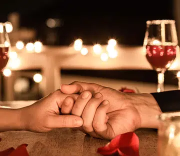 holding hands wine date | glenn ong dating 