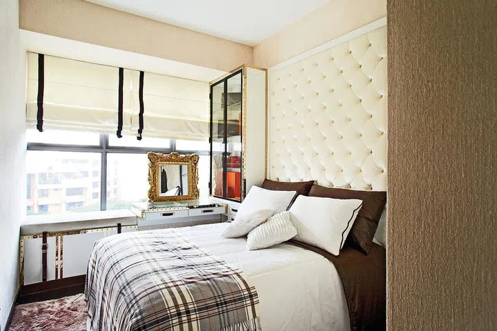 The colour scheme of this room was inspired by some of the most famous fashion brands, The room was designed in mind of brands such as Louis Vuitton and Chanel. (Total Renovation costs: $150,000)