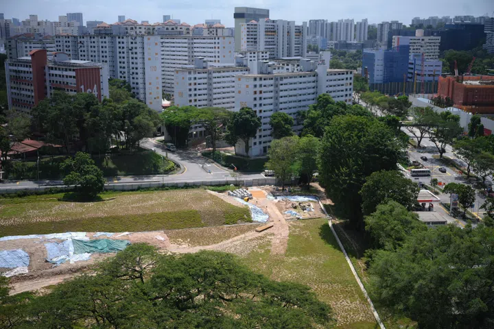 The parcel of land (bottom left) bordered by Queensway Road and Mei Chin Road in which the Stirling Horizon BTO will be built on, pictured on Feb 10, 2025. This is part of HDB?s BTO launch in February where they will be an offer of about 5,000 BTO flats in Kallang/Whampoa, Queenstown, Woodlands and Yishun.