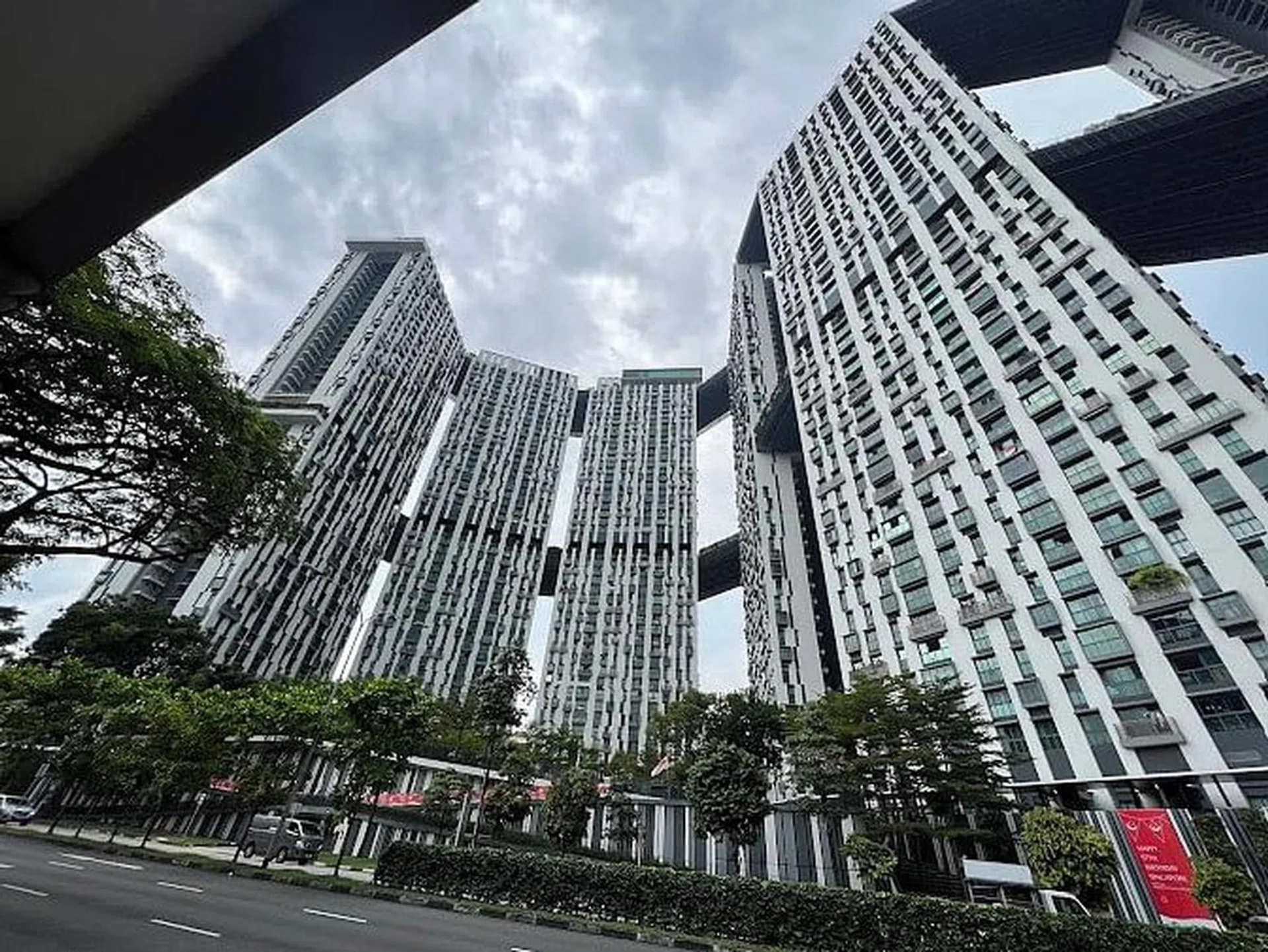 Pinnacle @ Duxton ground view. Image from Google Maps.