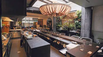 107424-cloudstreet_bt1