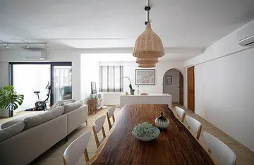 Distinct Identity Interior Design Studio Review: Executive apartment in Hougang 1,427 sq ft