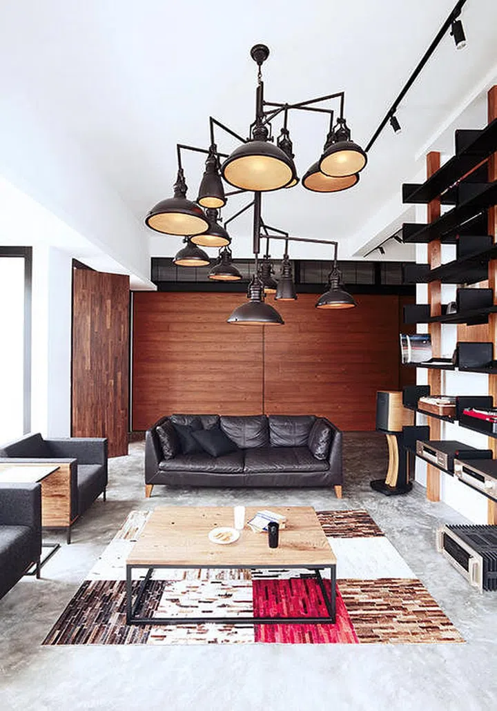 Concrete screed flooring