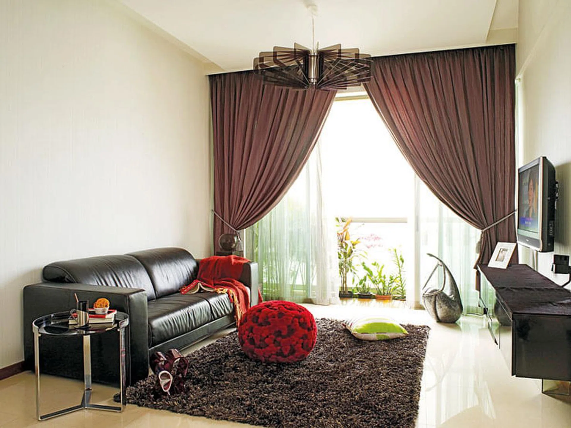 hd_may_2009_pg_134-135