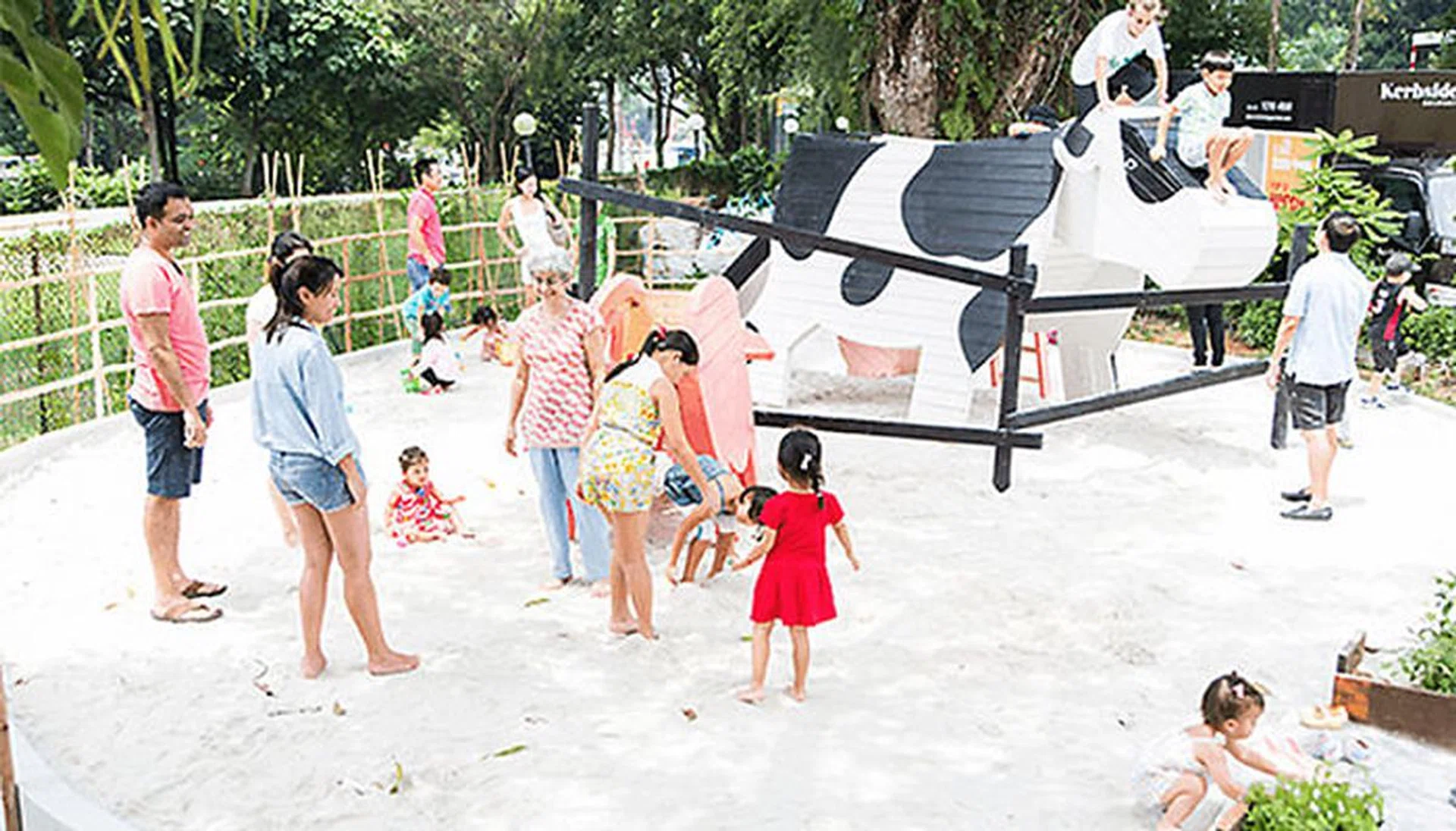 61407-easter-brunches-and-9-other-places-to-take-kids-to-this-weekend_featured