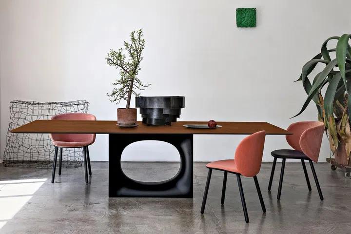 Kristalia Holo Table from Xtra