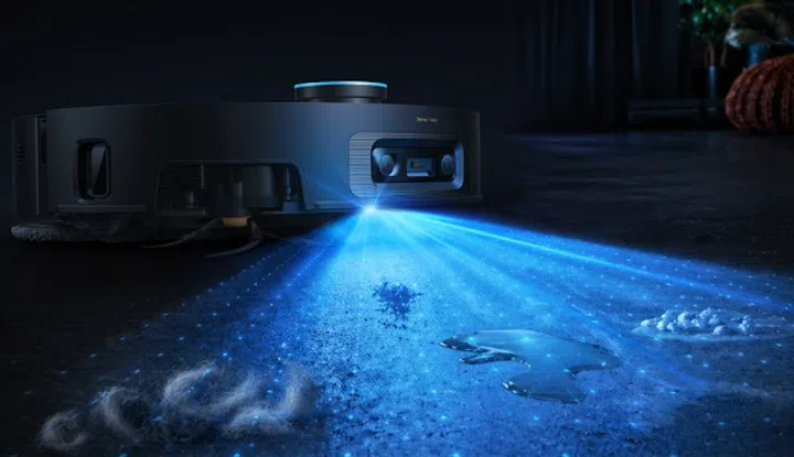 Better visibility on the floor allows the vacuum to identify messes that might otherwise be difficult to detect, like pet hair.