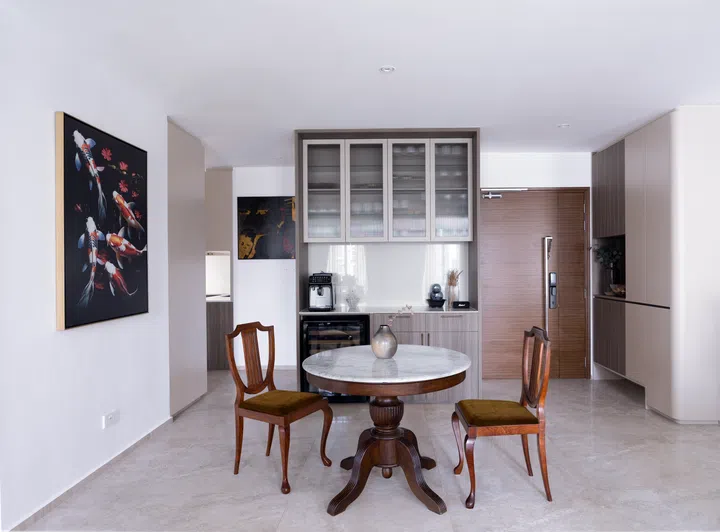 Though dubbed the ‘breakfast nook’, the couple spends most meals here in their 3-bedroom condo in Orchard Scotts.