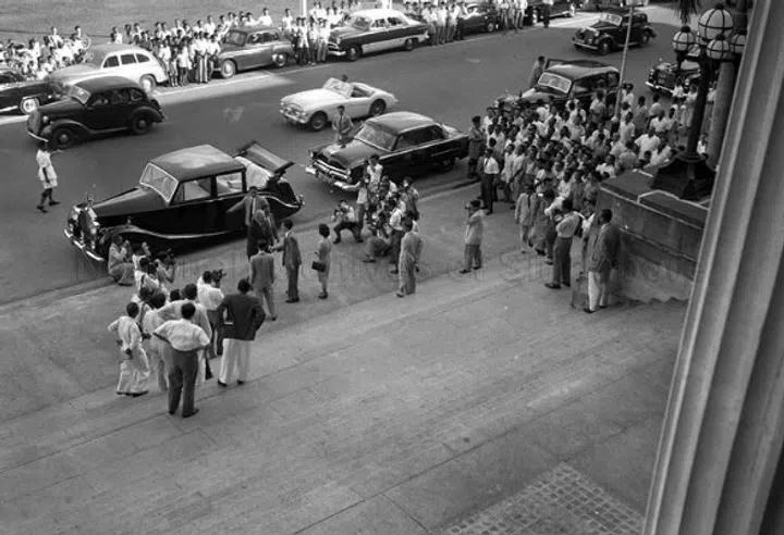 Mayor Ong Eng Guan receiving British Prime Minister Harold Macmillan on his arrival at City Hall on 12 February 1958.