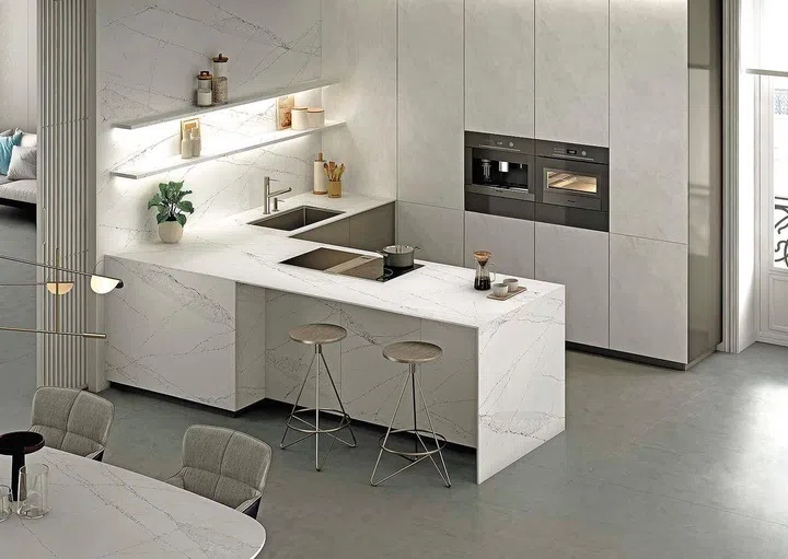 12 All-White Kitchen Ideas: Modern Luxury White Kitchen Styling Tips