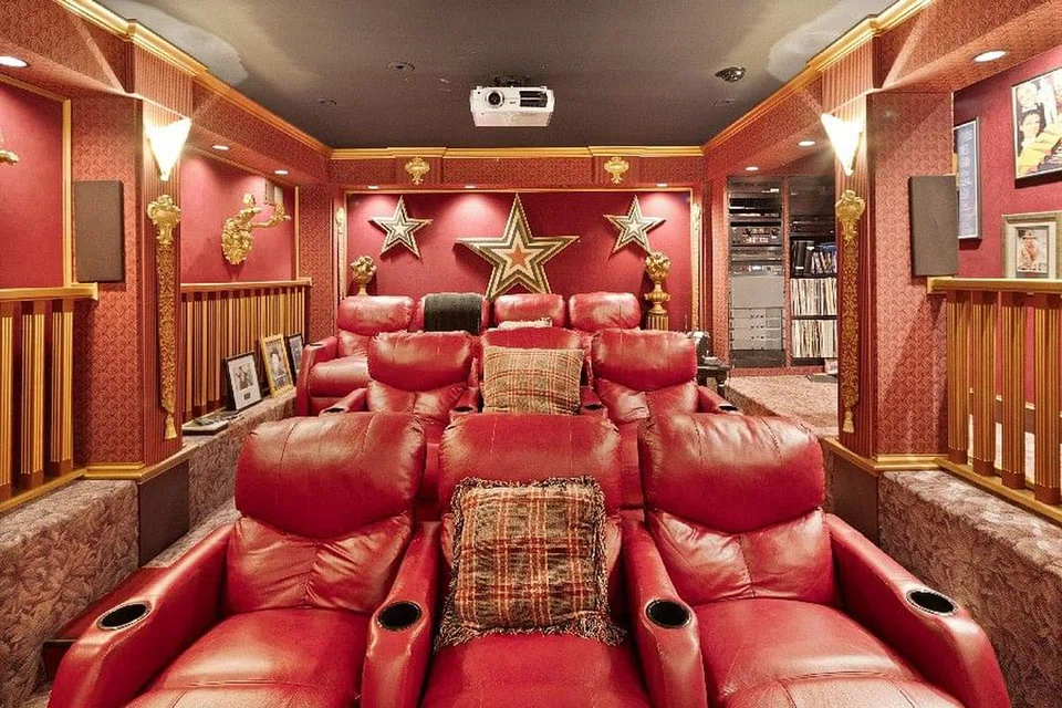 Yankee Candle Founder's $23 Million Home Has an Entire Indoor Water Theme Park (Courtesy Douglas Elliman Realty)