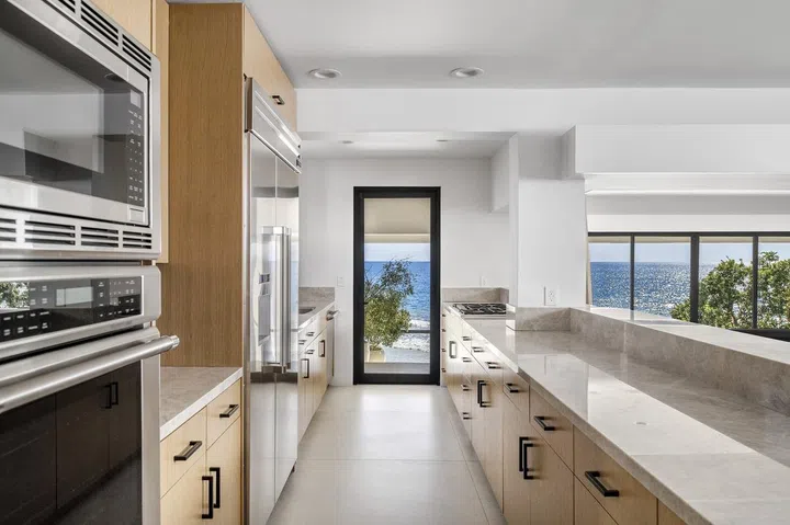 House Tour: Steve McQueen's $16.9 Million Malibu Beach Home
