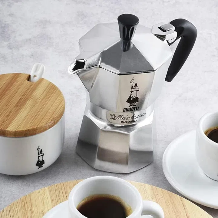 Bialetti-01168-Moka-Express-Stovetop-Coffee-Maker