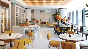 77068-ok_icehaus_one_of_the_hotel_s_restaurants1