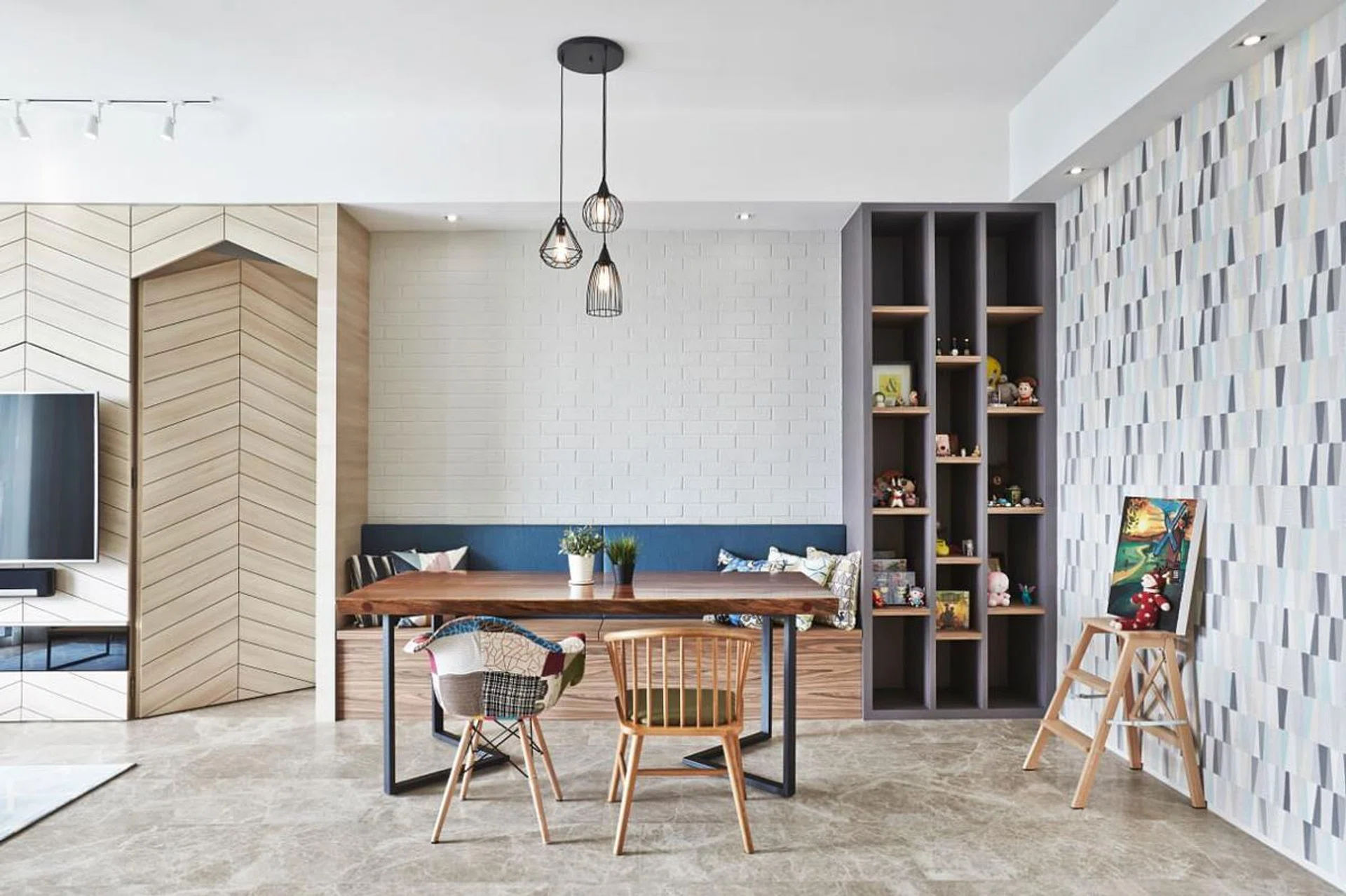 79709-corals_space_define_dining