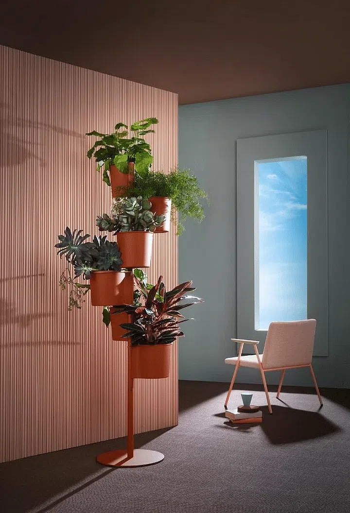 The Hevea potholder allows homeowners to display different kinds of plants. (Photo: Andrea Garuti, courtesy of Xtra Designs)