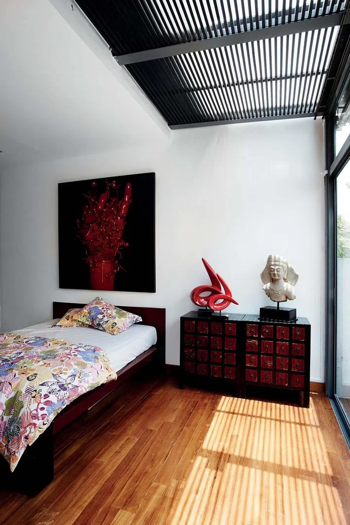 The bedroom was also meant to be light and bright so it wouldn’t draw attention away from the collection.