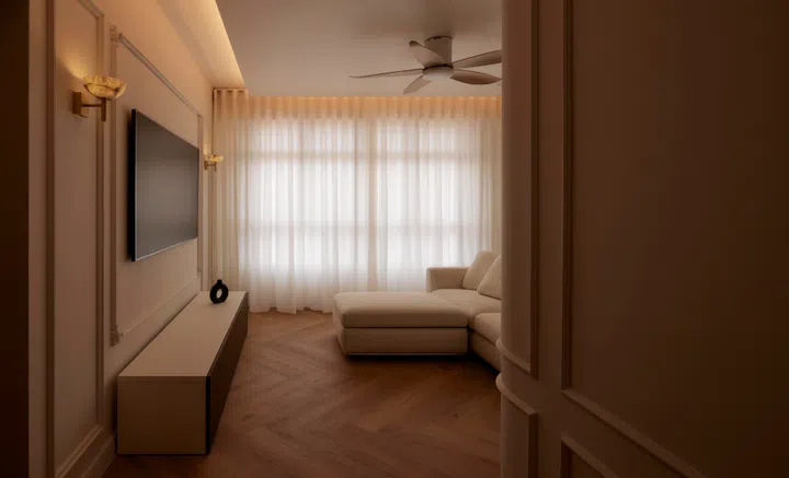 Living room in a 4-room HDB BTO (1,004 sq ft) in Bishan, designed by RENOSTUD.IO.