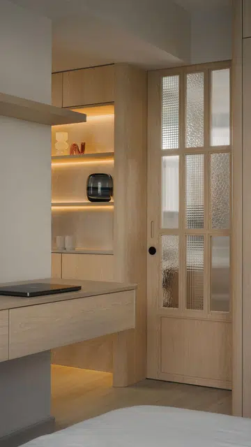 Recess area in the master bedroom was fitted with an open display shelf in a 4-room HDB in Punggol.