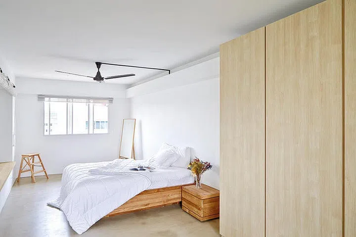 blank bedroom, white space, wide concept, white wood, wooden bedframe