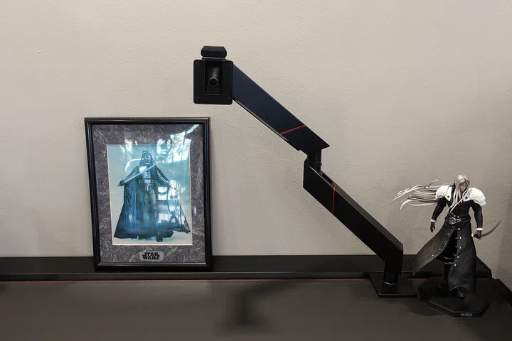 Secretlab Magnus Pro comes with the brand's first ever monitor arm. Photo from Hardwarezone