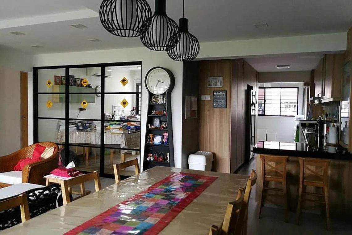 A homeowner's account of what it's like living in a HDB jumbo flat in ...