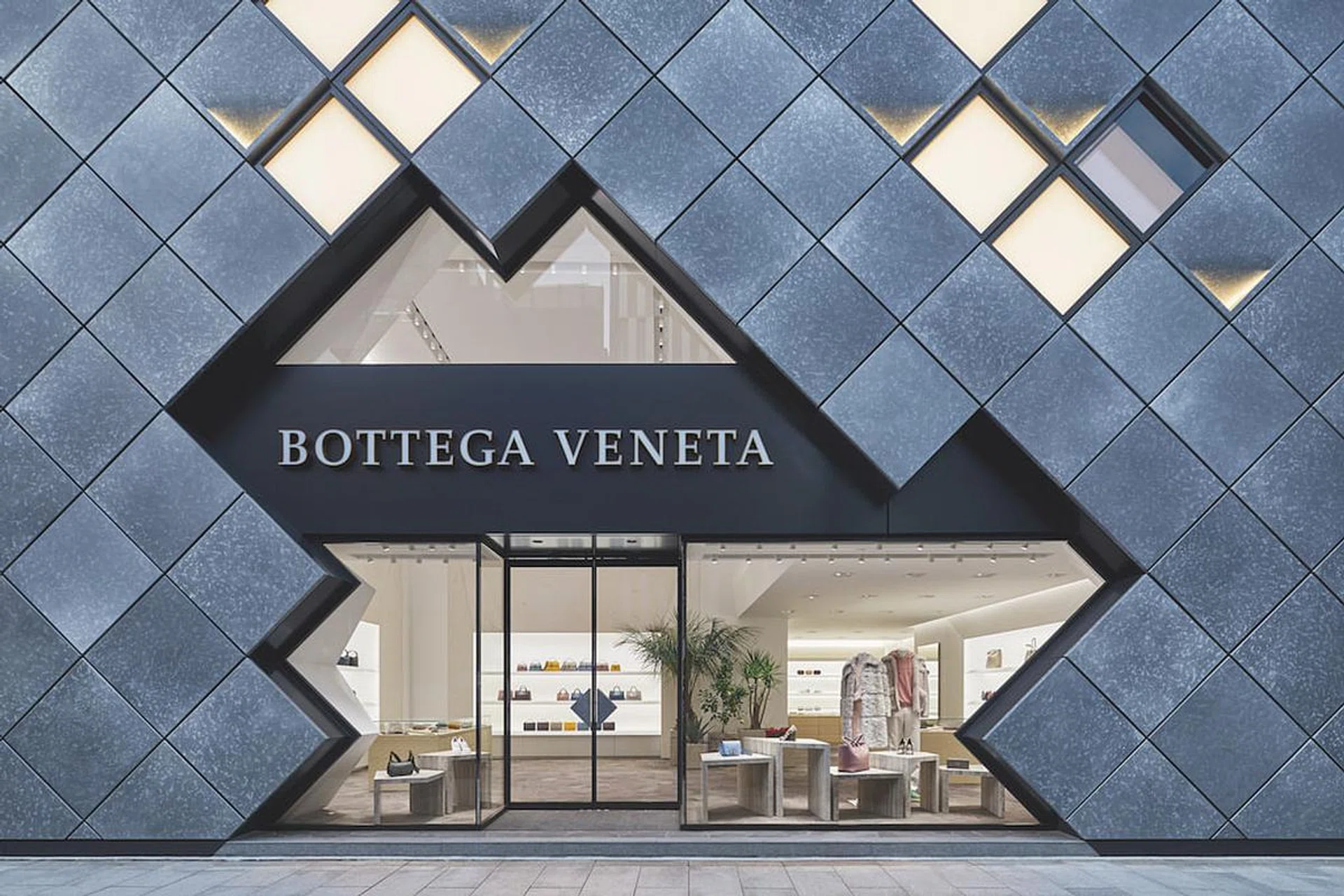bottega_veneta_flagship_ginza2