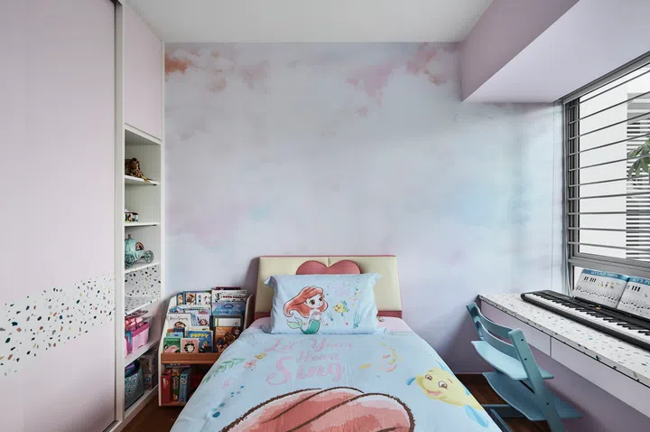 Daughter's bedroom in a 3 plus 1 bedroom apartment in Waterfront Key condominium along Bedok Reservoir Road.