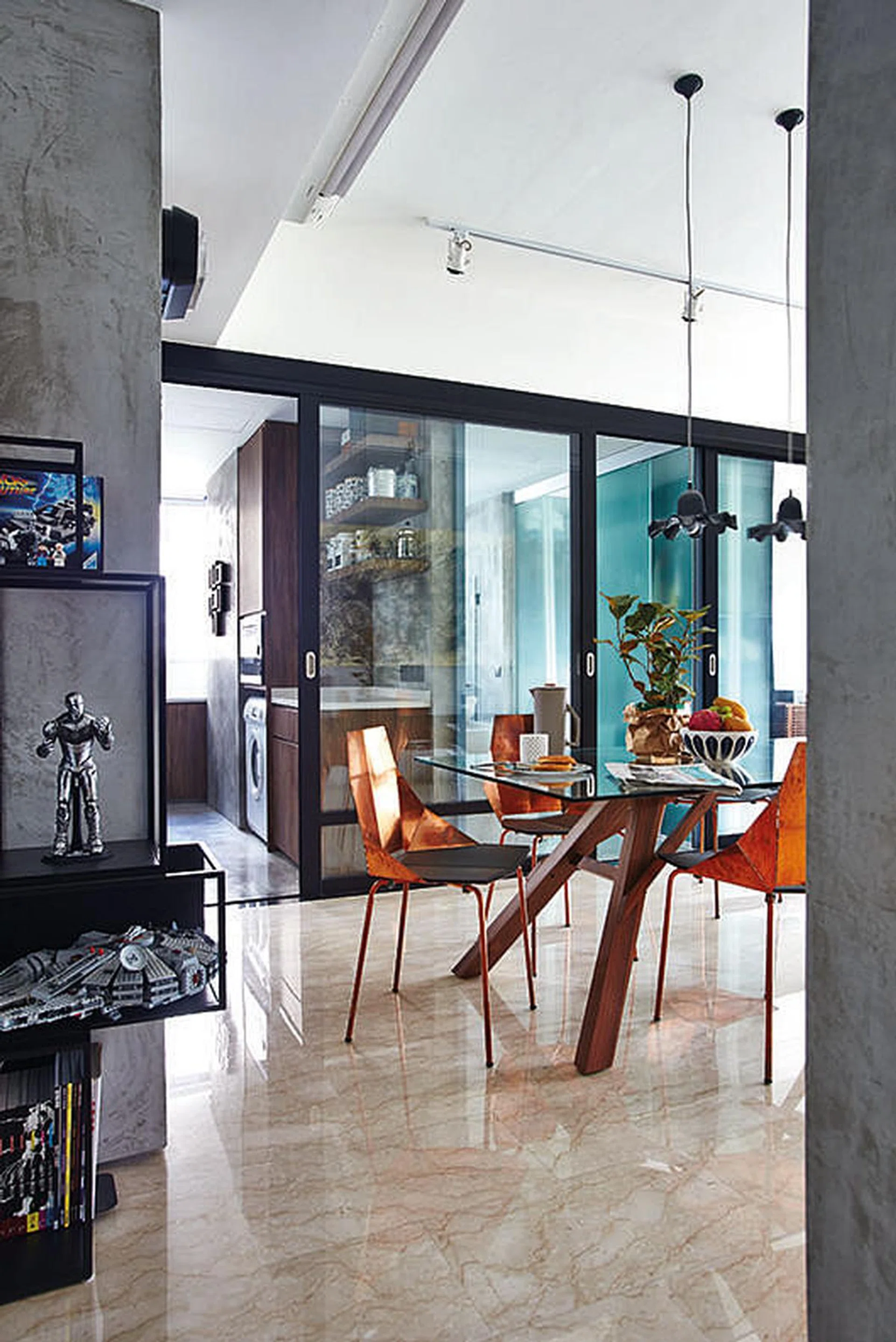 House Tour: $110,00 Simple interiors for this small 1-room condominium in River Valley