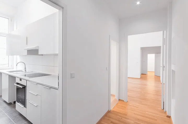 essential occupier HDB pros and cons