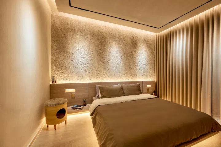 The master bedroom was intentionally kept free of wardrobes and a television to create a restful retreat.