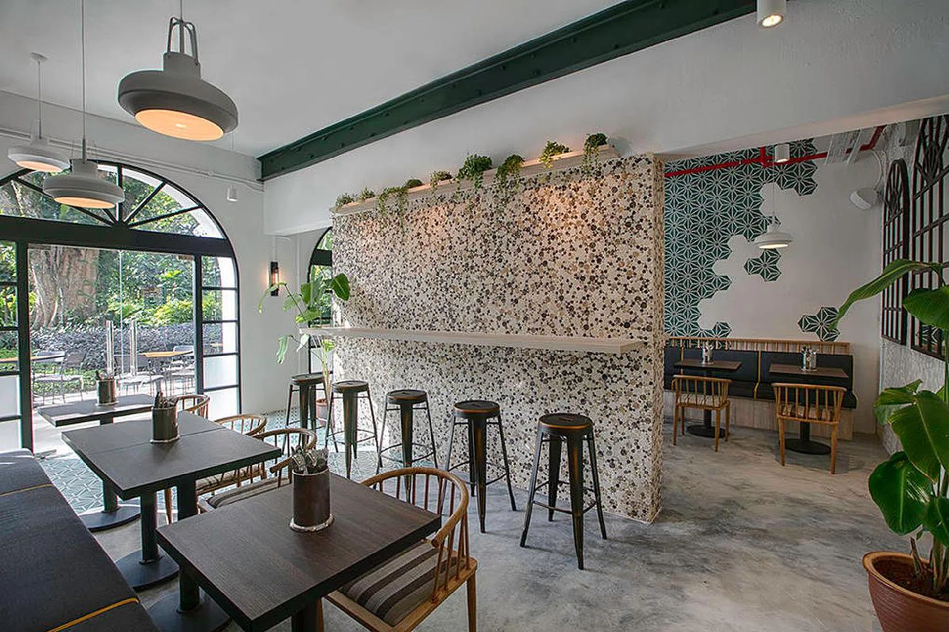 63856-62284-garage-bees-knees-cafe