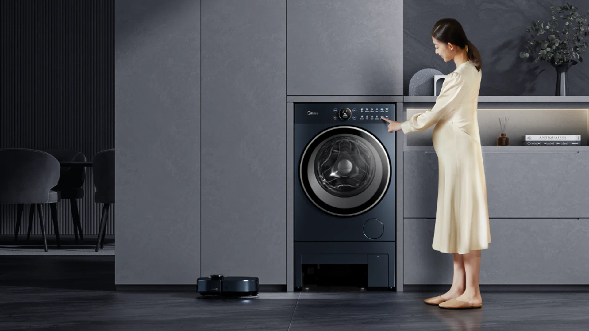 Midea’s new 4-in-1 WashBot makes laundry and floor cleaning a breeze. Photo: Midea Group