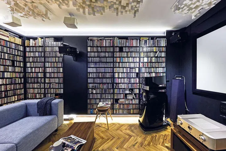 Design: Esmond Leong