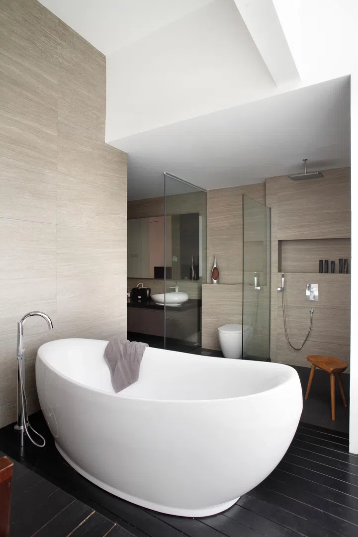 spacious, resort like, monochromatic, bathroom, japanese, scandinvian