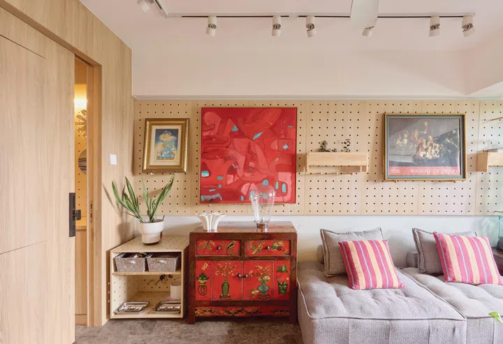 Pegboard walls in architect interior designer Winston Lim (of Winstudio)’s 3-room HDB in Pasir Ris.