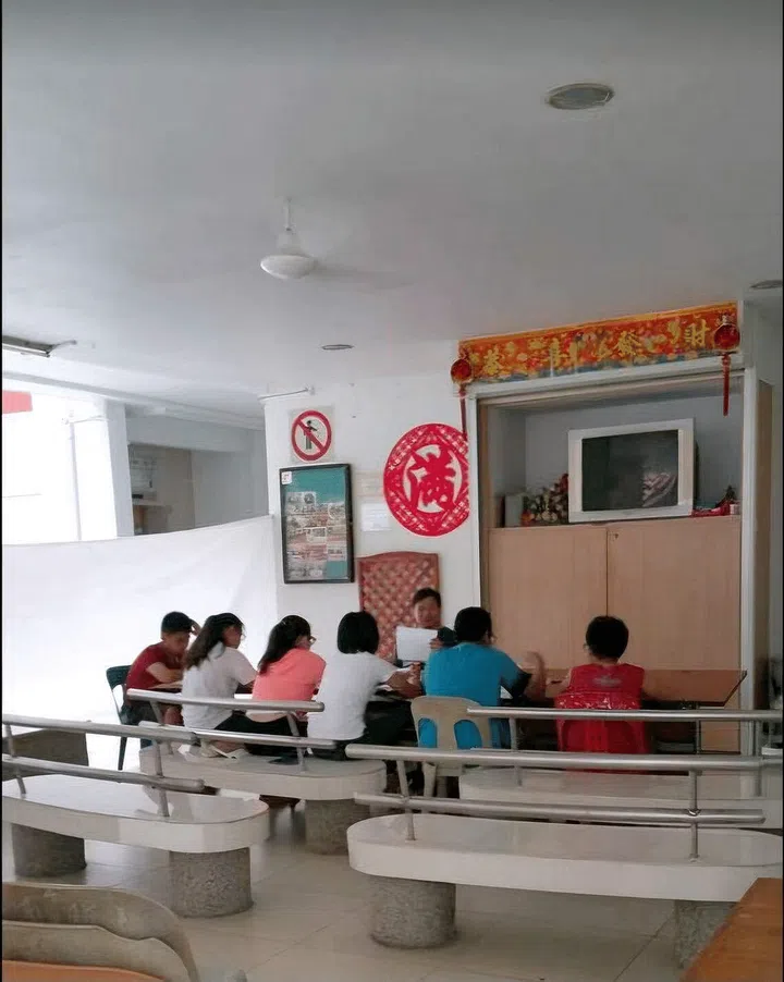 Children taking part in tuition classes at Block 702 Bedok Reservoir Road. PHOTO: COURTESY OF SANDY GOH