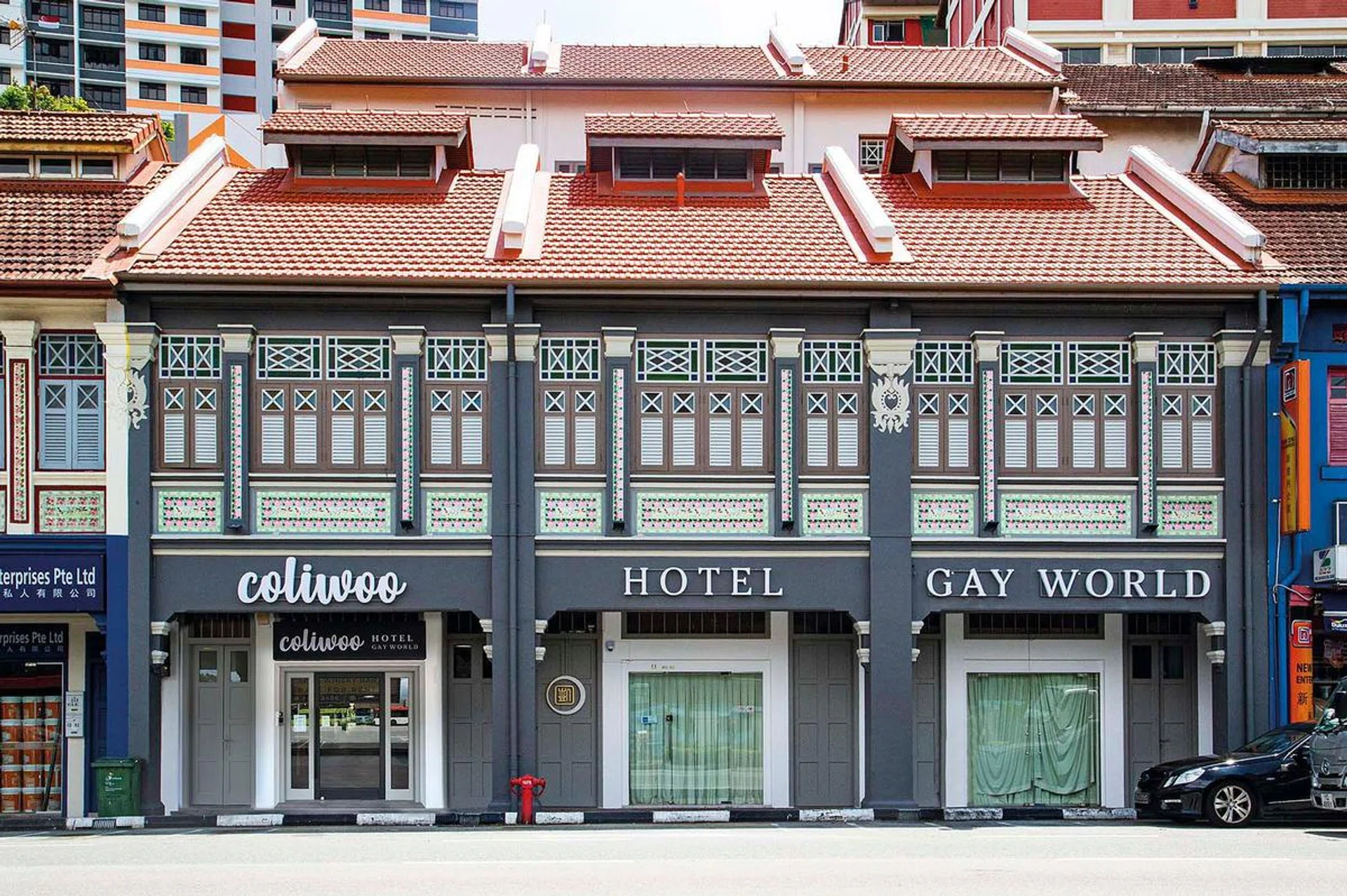Coliwoo Gay World Hotel: Mementos Of The Bygone 1936 Gay World Amusement Park in Geylang (Photo Coliwoo)