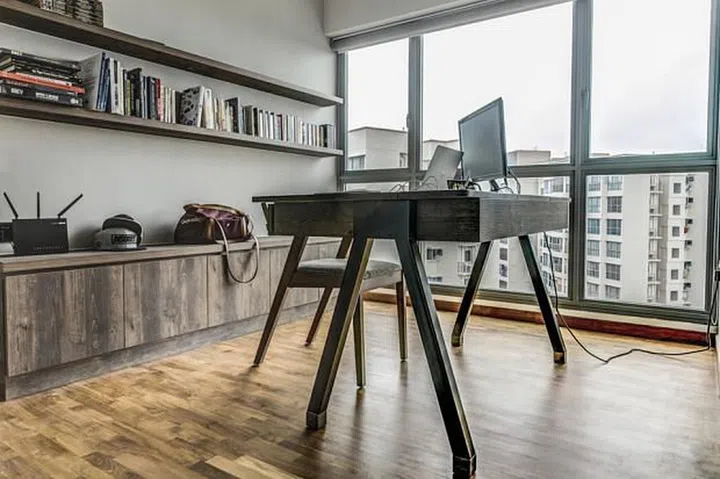 Roger and Sons study desk. Photo Roger & Sons