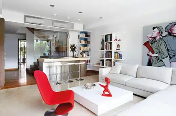 90376-french_penthouse_1