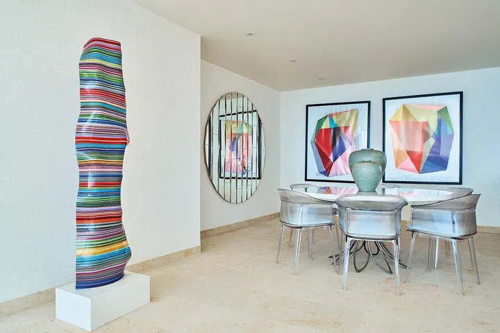 The contemporary design of the home provides a youthful touch to the interiors.