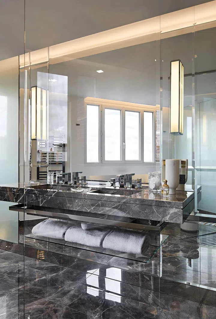 House Tour: A Luxurious, Simple All-White Apartment facing Eiffel Tower in Paris