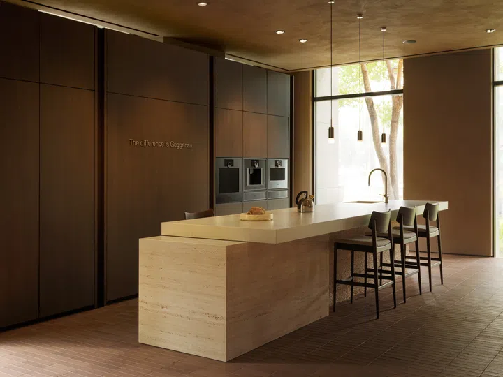 Gaggenau Taipei flagship kitchen and dining area.
