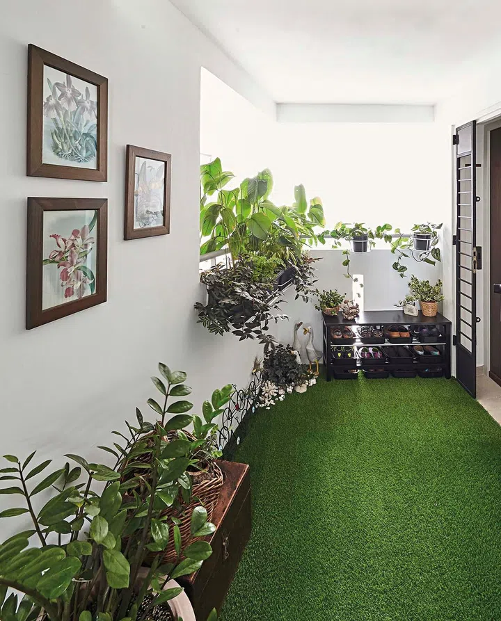 House Tour: Three-room Margaret Drive BTO with sprawling Bukit Timah & Johor Bahru views (Photo Veronica Tay, Art direction Nonie Chen)